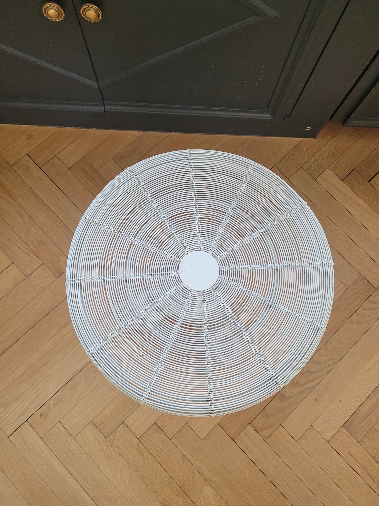 Bout de canapé en fil métallique laqué blanc - Ref 765