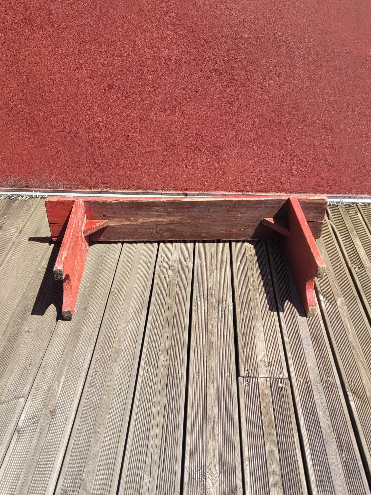 Banc ancien en bois peint en rouge - Ref 1261