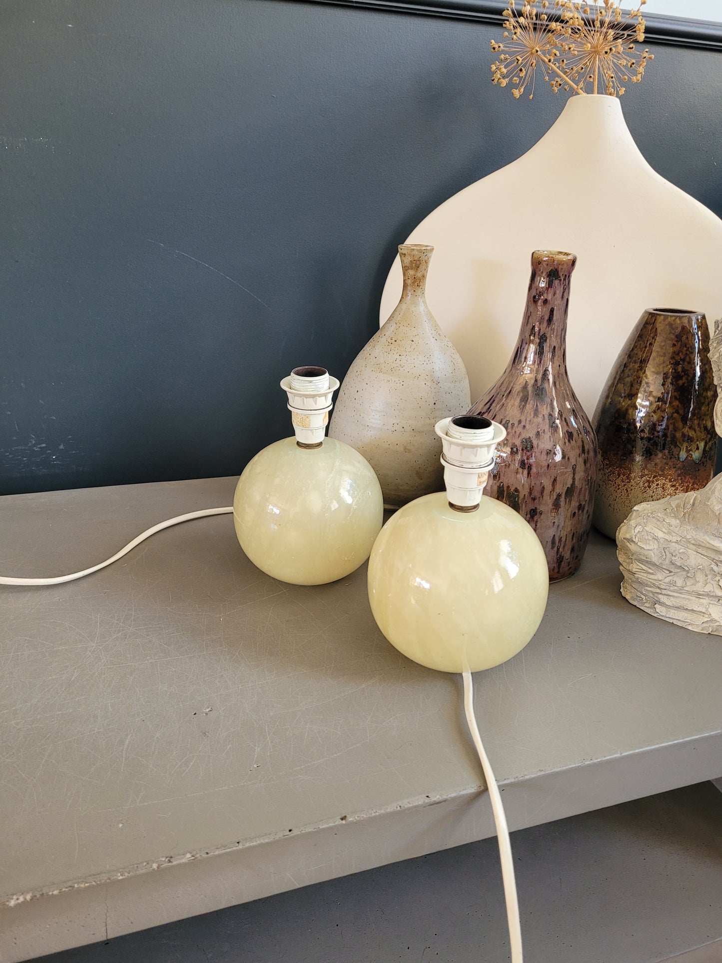 Paire de pieds de lampes boules en albâtre- Ref 639