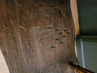 Sellette ancienne en bois gravé - Ref 698