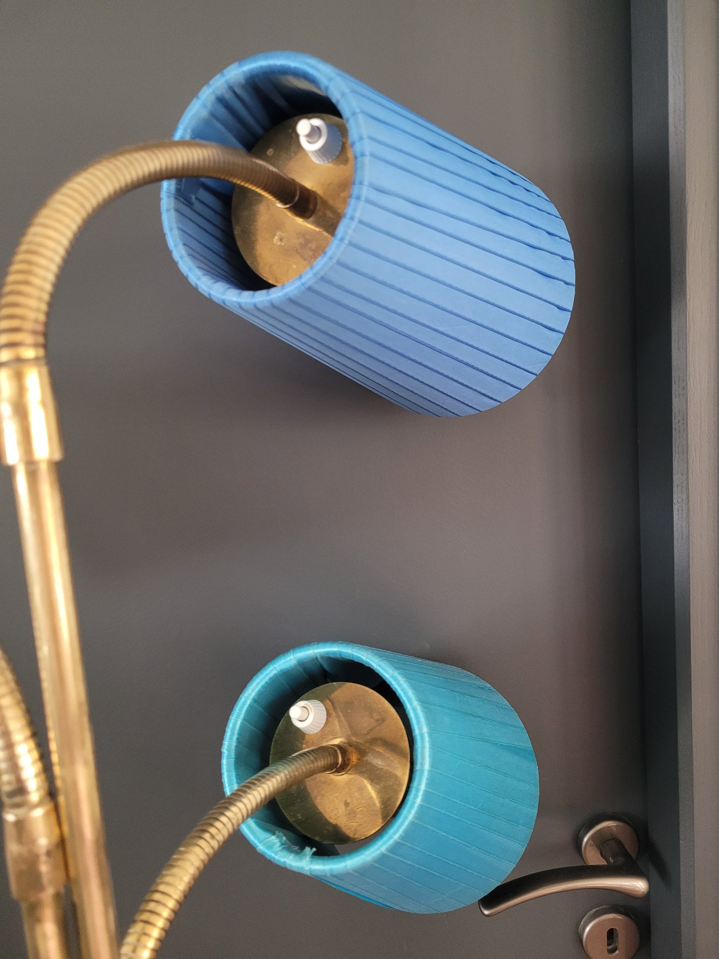 Lampadaire 3 feux années 30 abat-jour colorés- Ref 803