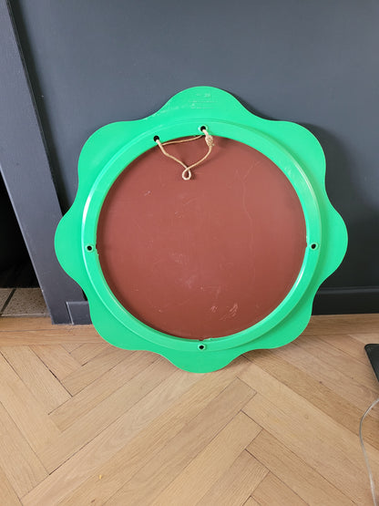 Miroir flower plastique du designer finlandais Makisen Kuvastin - Ref 508