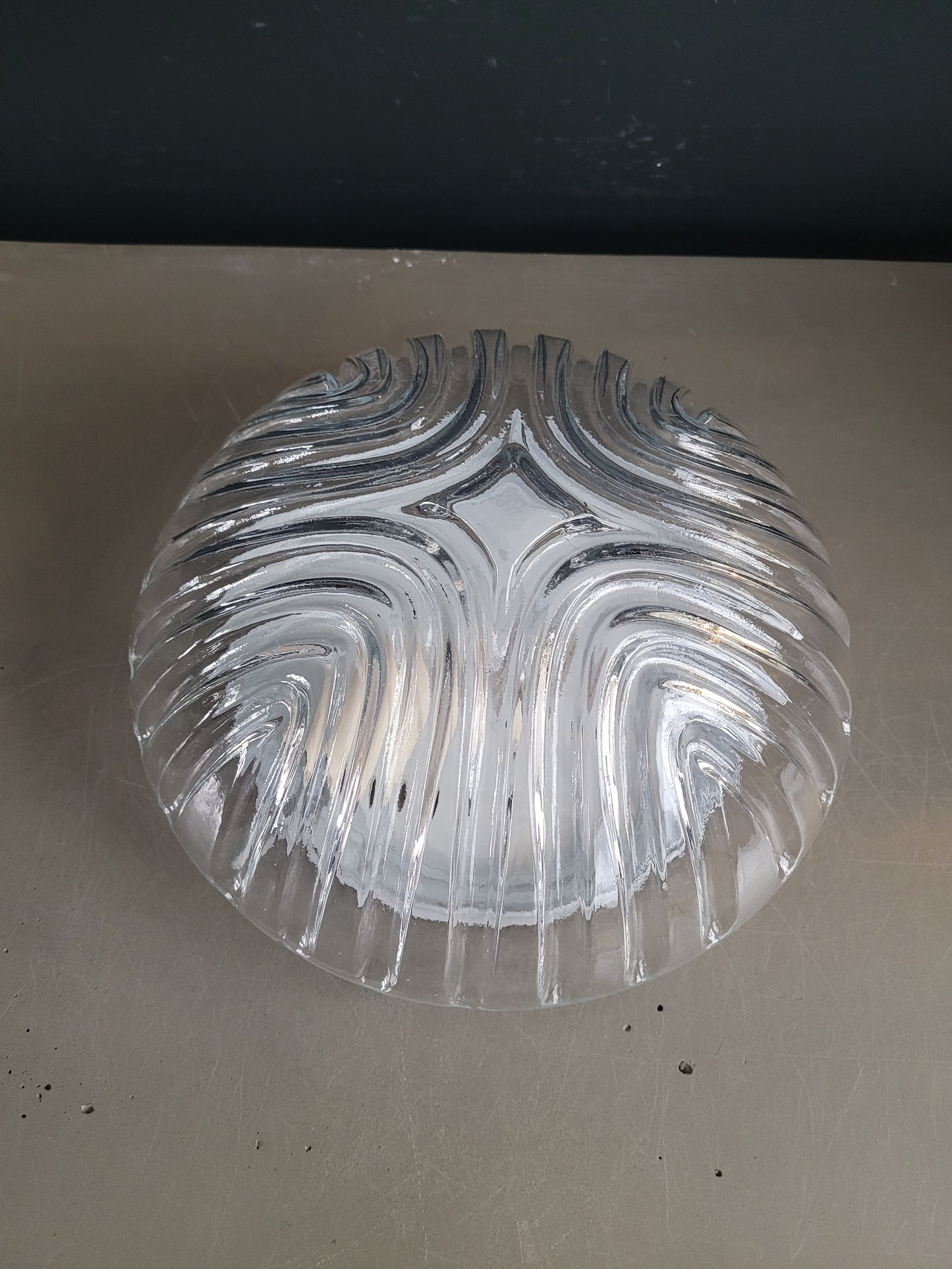 Plafonnier applique en verre moulé- Ref 757