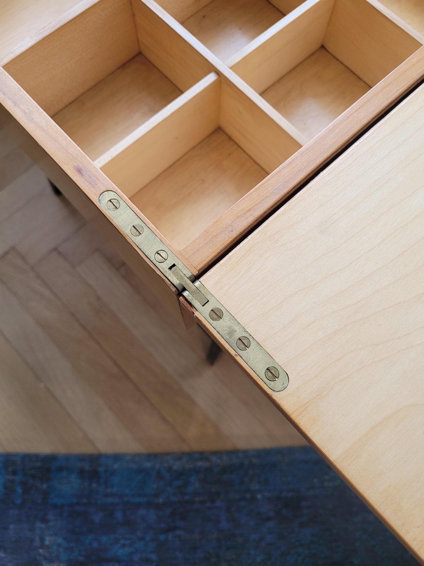 Travailleuse vintage / bout de canapé - Ref 671