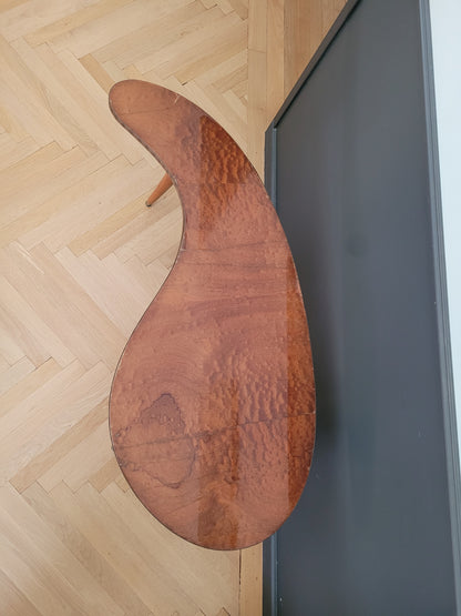 Table basse haricot années 50 en loupe d'orme - Ref 637