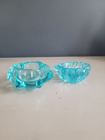 Paire de cendriers assortis en verre turquoise - 394