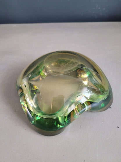 Cendrier carré en verre courbé bicolore- Ref 390