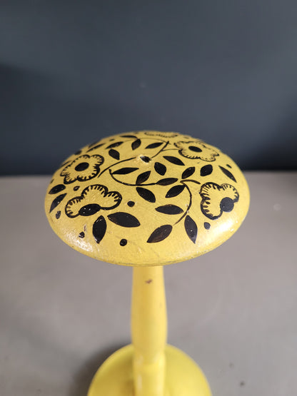 Porte-chapeaux en bois peint vintage - Ref 866