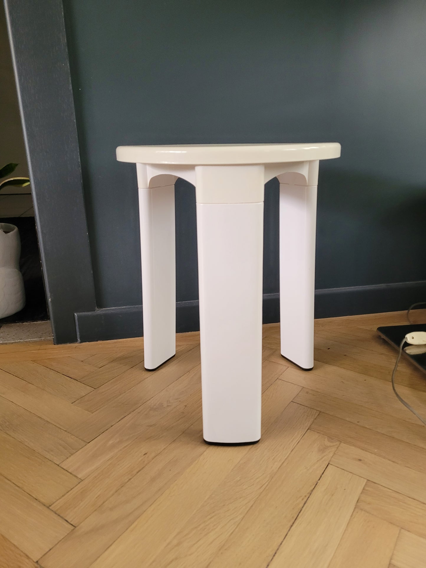 Tabouret tripode vintage Tatay - Ref 547