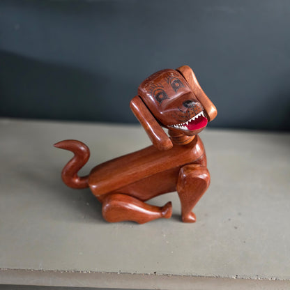 Boîte à bijoux chien en bois articulé - Ref 1419