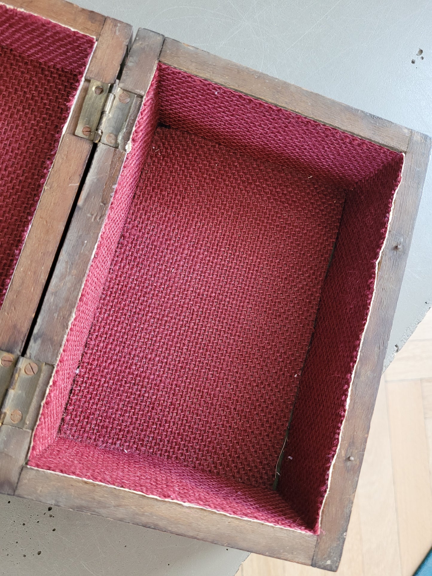 Boîte ancienne en bois - Ref 656