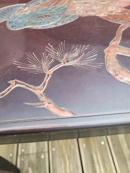 Table japonaise en bois laqué gravé- Ref 621