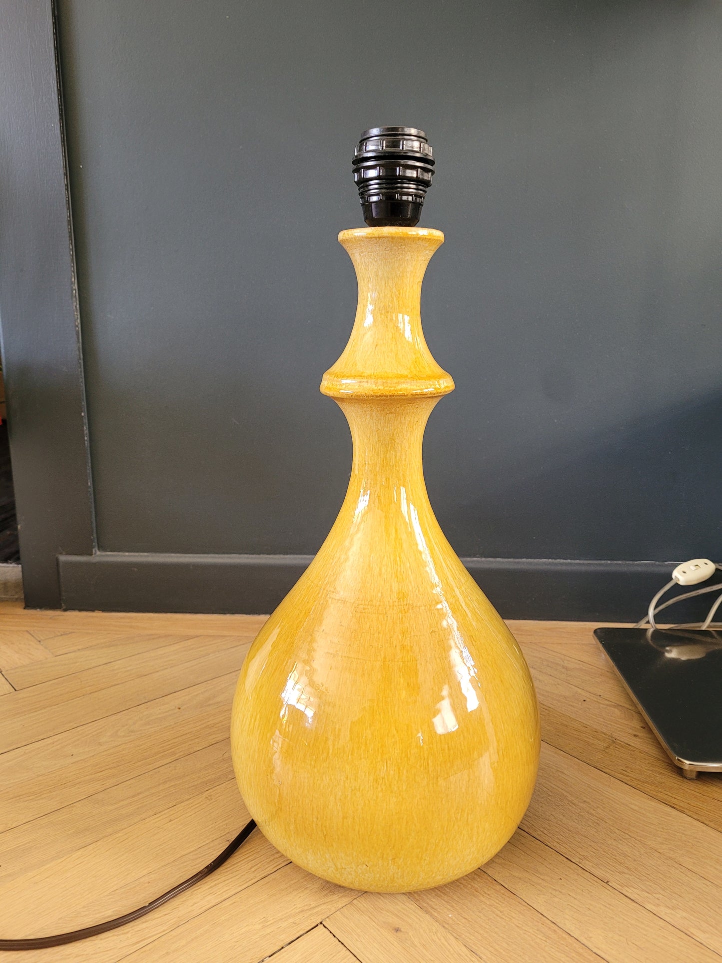 Pied de lampe en céramique émaillée jaune moutarde - Ref 266