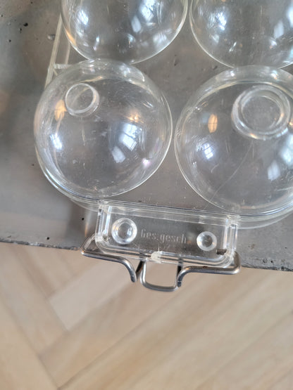 Boîte à œufs vintage Bolta en plexi - Ref 662