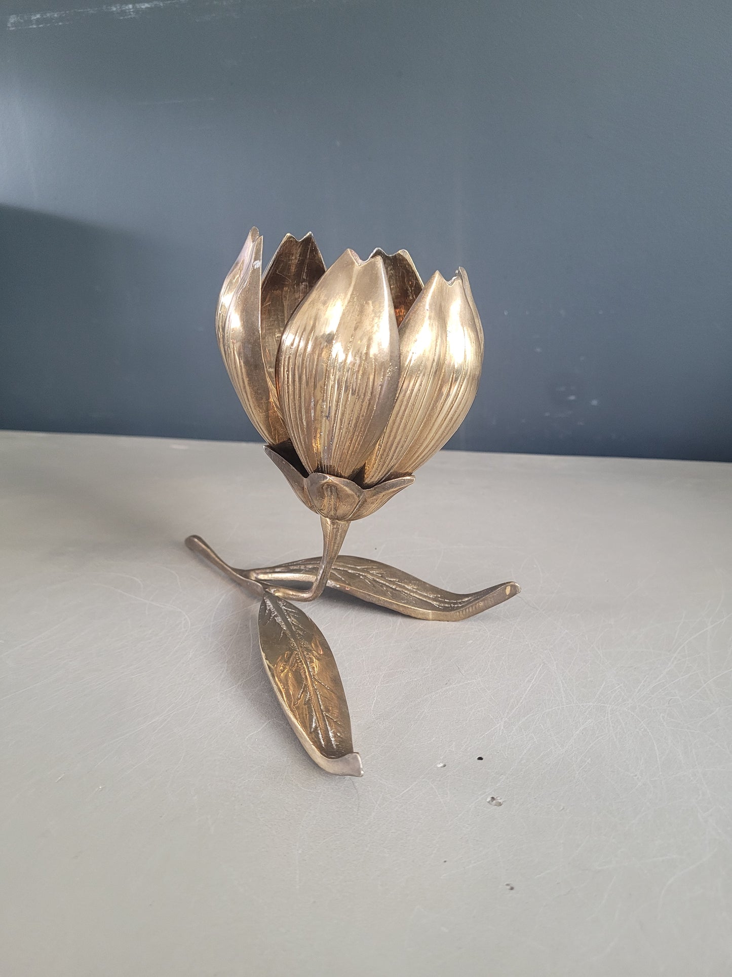 Cendrier-bougeoir fleur en laiton massif - Ref 334