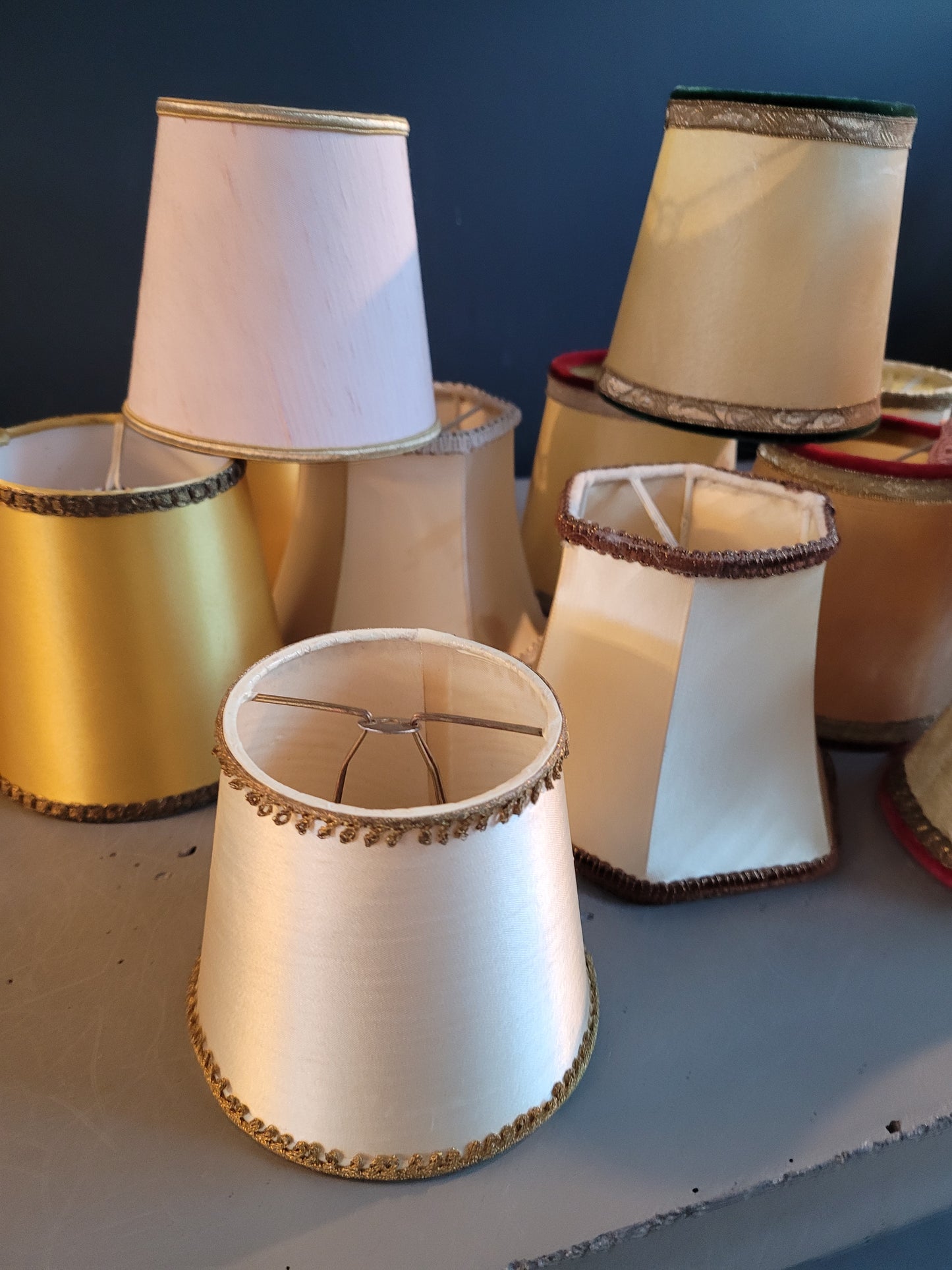 Lot de 13 abat-jour à pince anciens - Ref 670