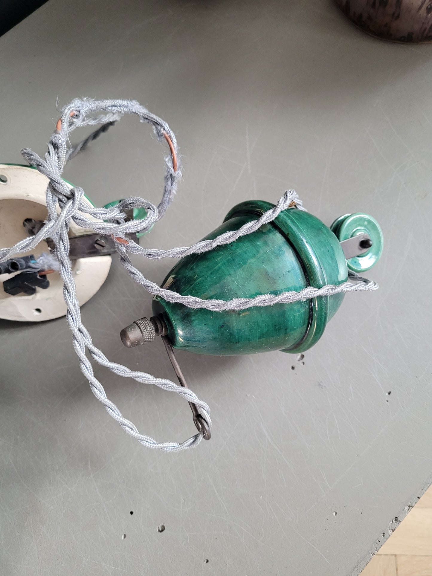 Suspension à poulies en céramique émaillée verte - Ref 641