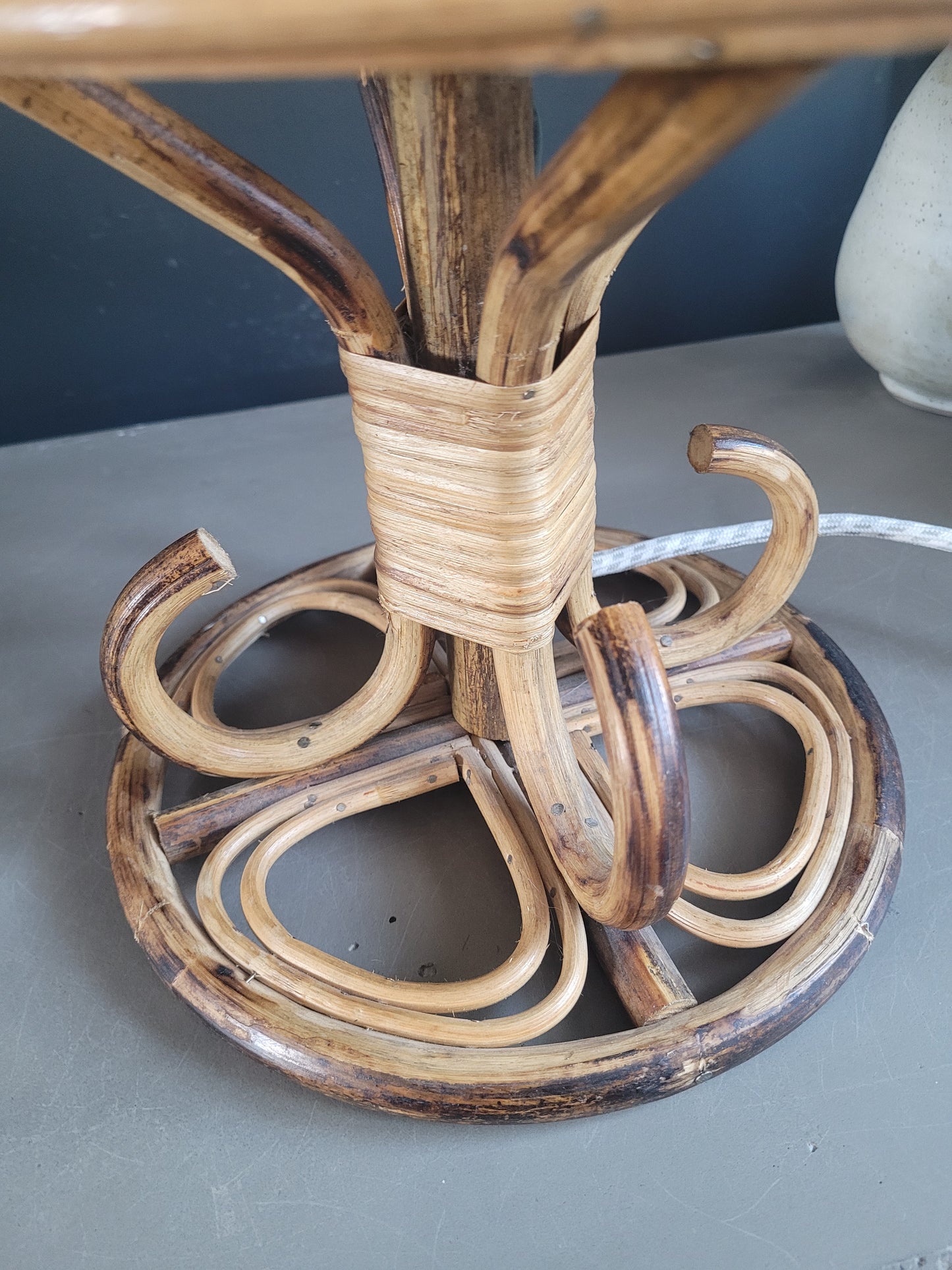 Lampe à poser vintage en bambou et rotin - Ref 780