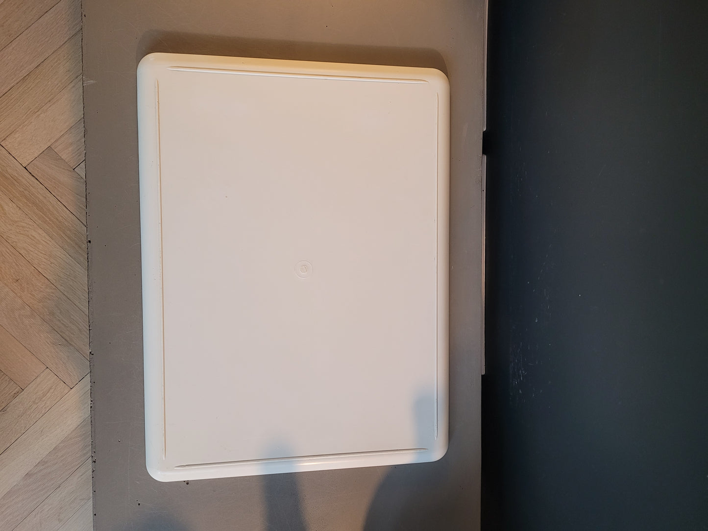 Plateau des années 70 illustré par Jean-Paul Barthe pour Tupperware - Ref 652